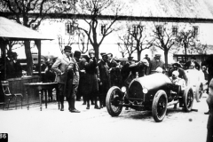 186. Type 30